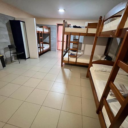 Albergue Casa Mariela Solo Peregrinos Con Credenciales Torres del Rio Esterno foto