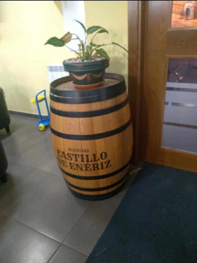 Albergue Casa Mariela Solo Peregrinos Con Credenciales Torres del Rio Esterno foto