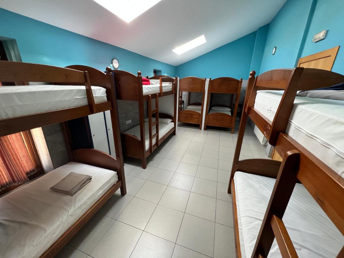 Albergue Casa Mariela Solo Peregrinos Con Credenciales Torres del Rio Esterno foto