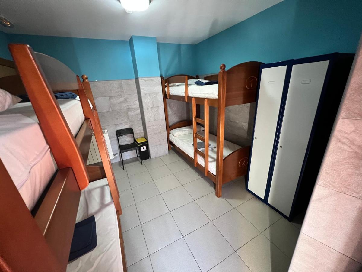 Albergue Casa Mariela Solo Peregrinos Con Credenciales Torres del Rio Esterno foto