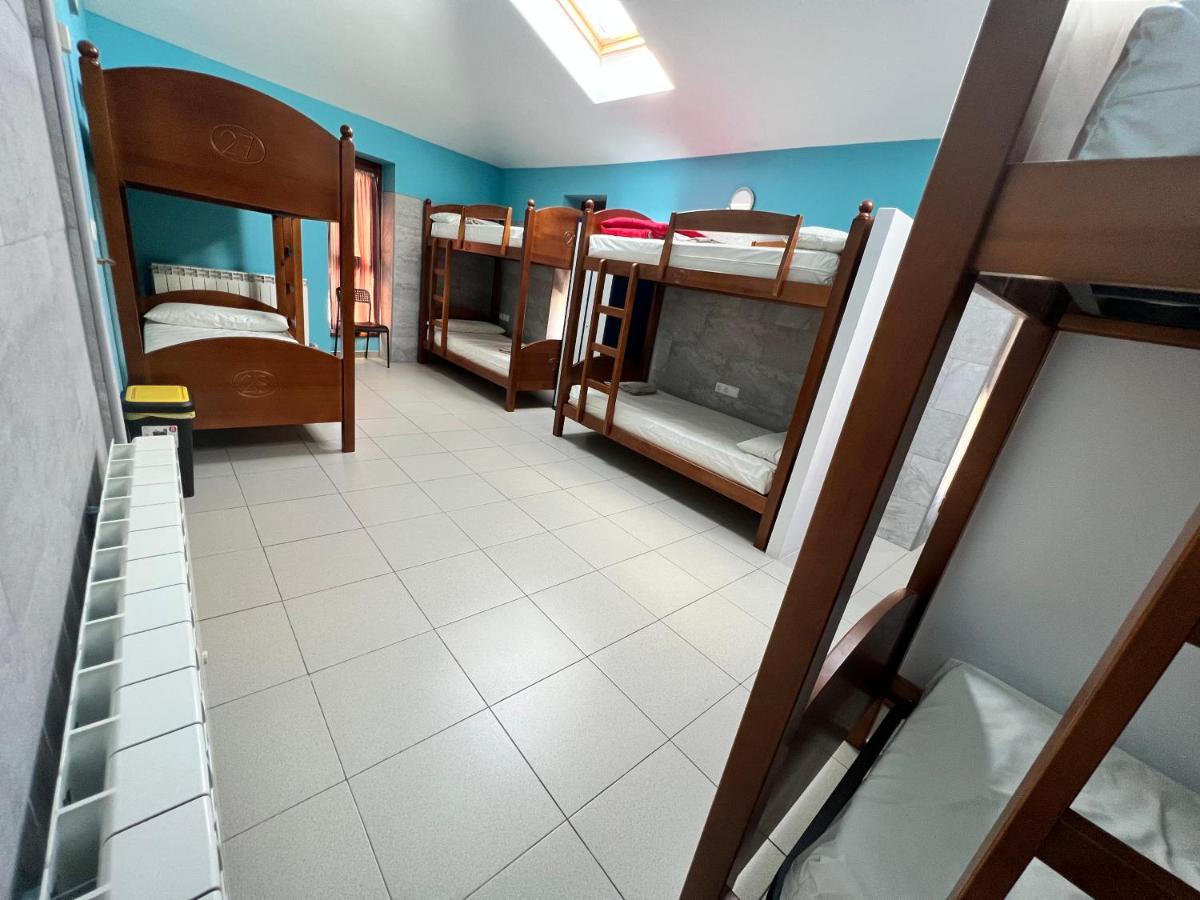 Albergue Casa Mariela Solo Peregrinos Con Credenciales Torres del Rio Esterno foto